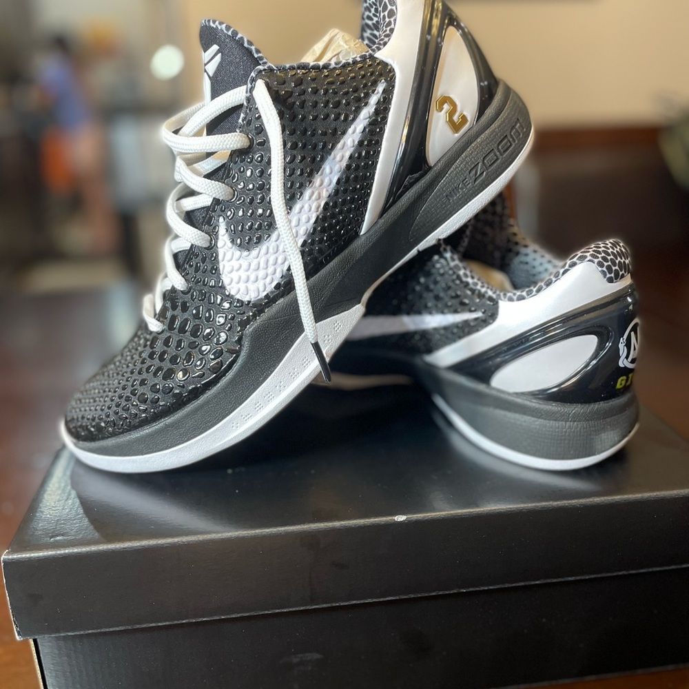 Kobe Sweet 16s